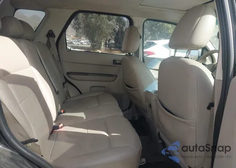 2008 Ford Escape Hybrid z USA, uszkodzony, nr VIN 1FMCU49H48KE02424